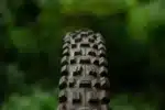 MAXXIS ASSEGAI 29X2.50 DH CASING TR - Imagen 4